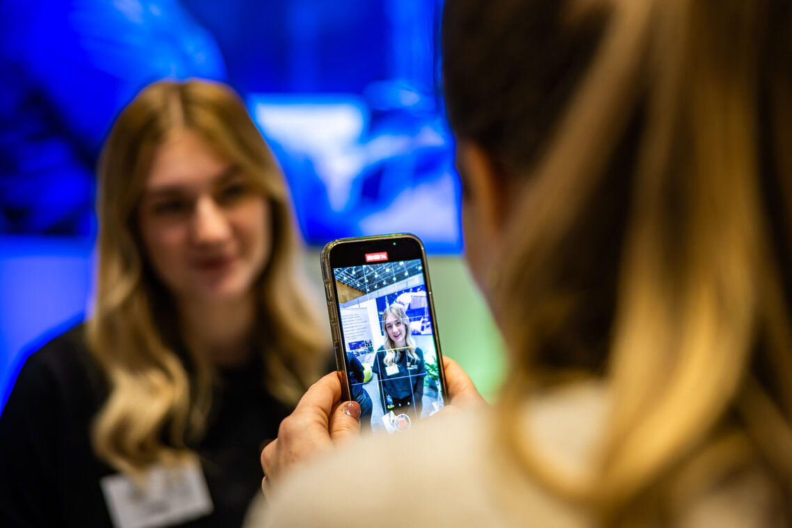 IHK-Bildungsmesse Azubis im Gespäch